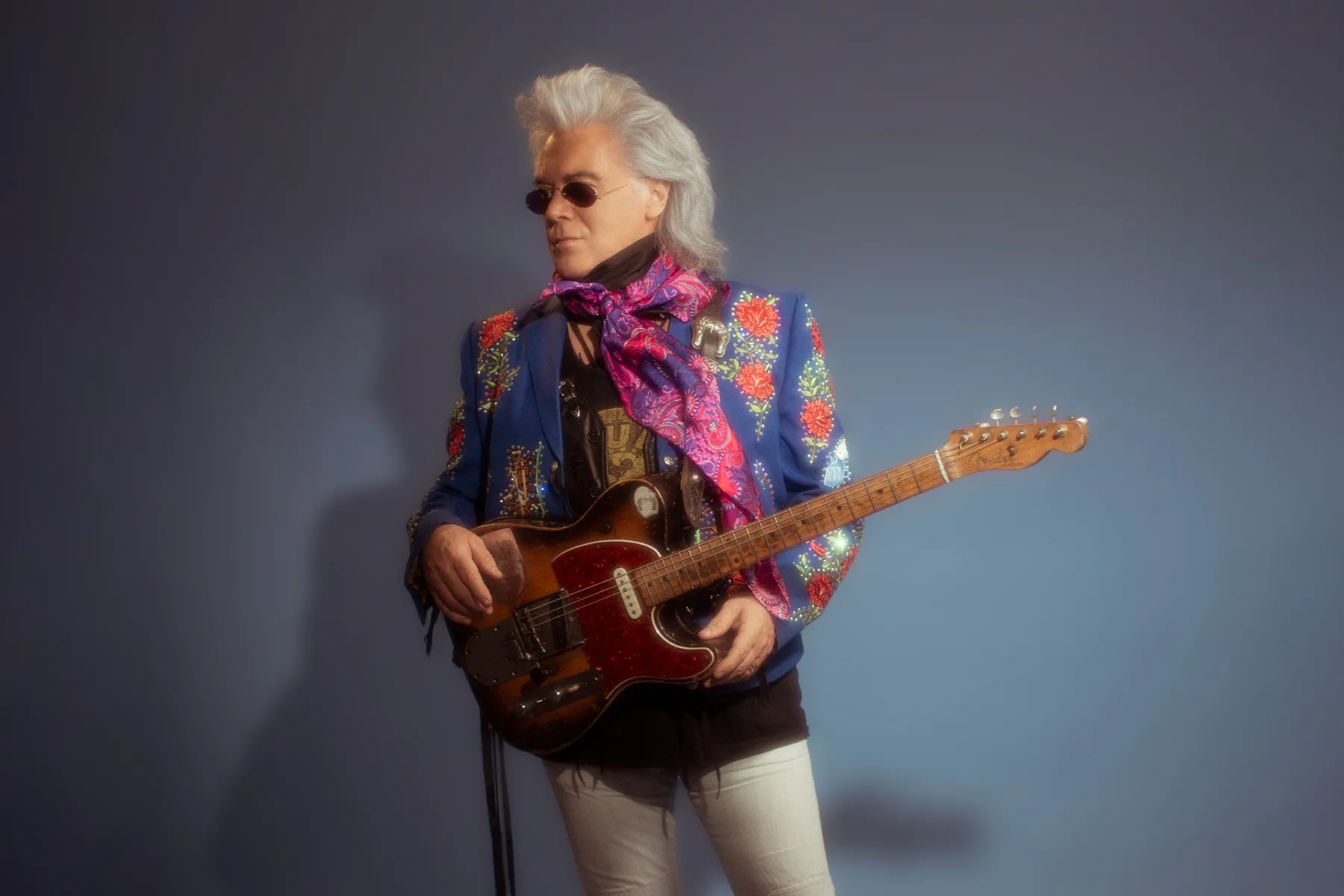 Marty Stuart live on tour